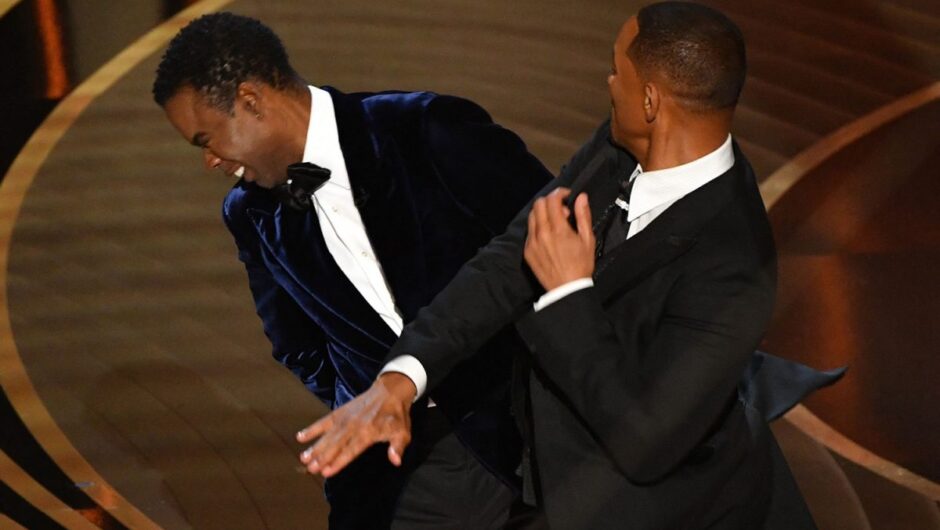 Will Smith giflant Chris Rock élu moment le plus choquant de l&rsquo;histoire des Oscars – Qu&rsquo;est-ce qui a remporté la deuxième place?