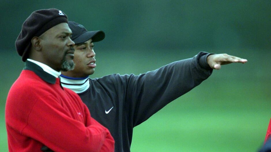 Quel âge avait Samuel L. Jackson lorsqu&rsquo;il a battu Tiger Woods au golf ?