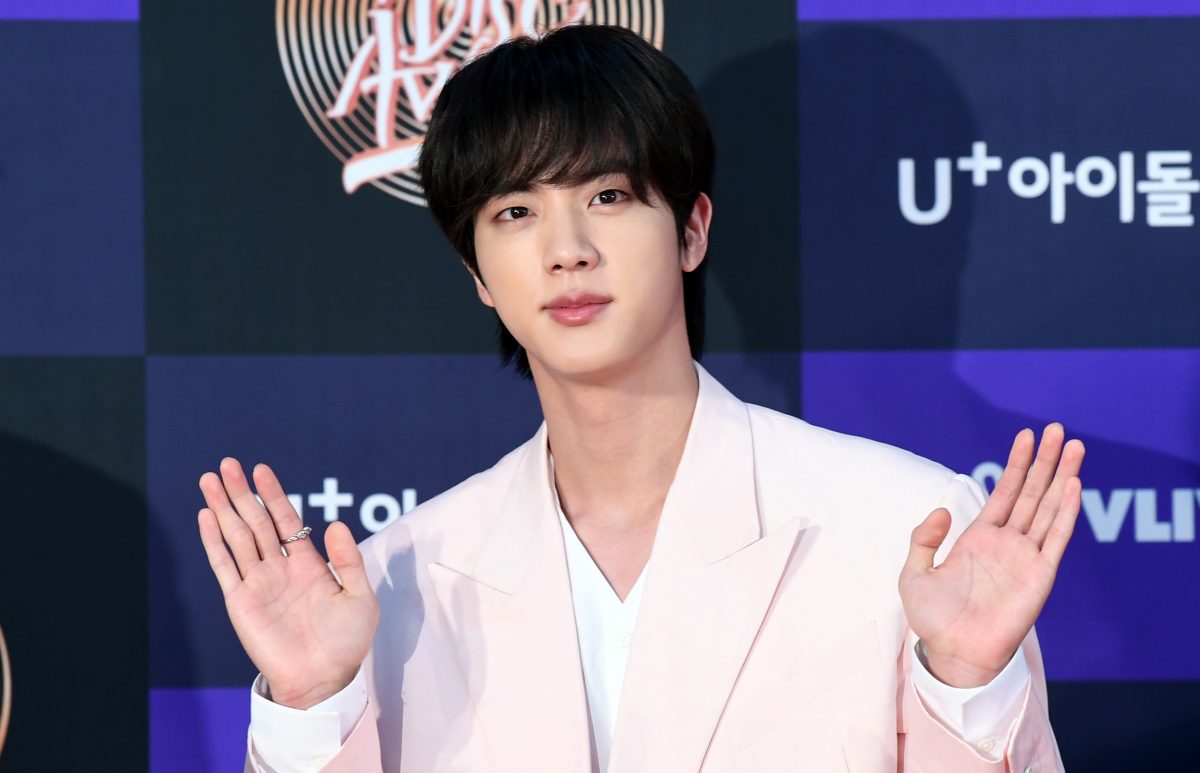 Jin de BTS aux 34e Golden Disc Awards en 2020