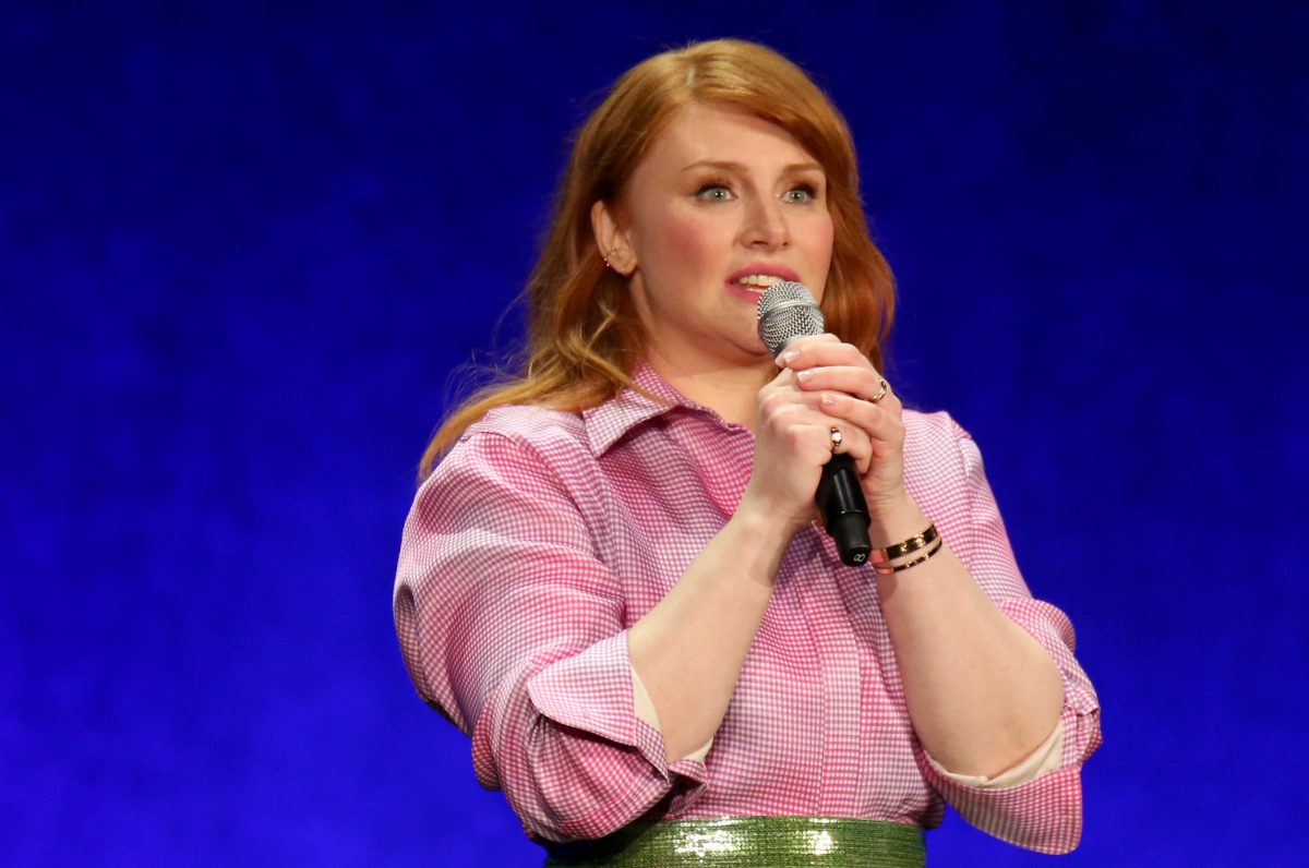 La réalisatrice de Star Wars, Bryce Dallas Howard, parle de son prochain film Jurassic World Dominion au CinemaCon 2022