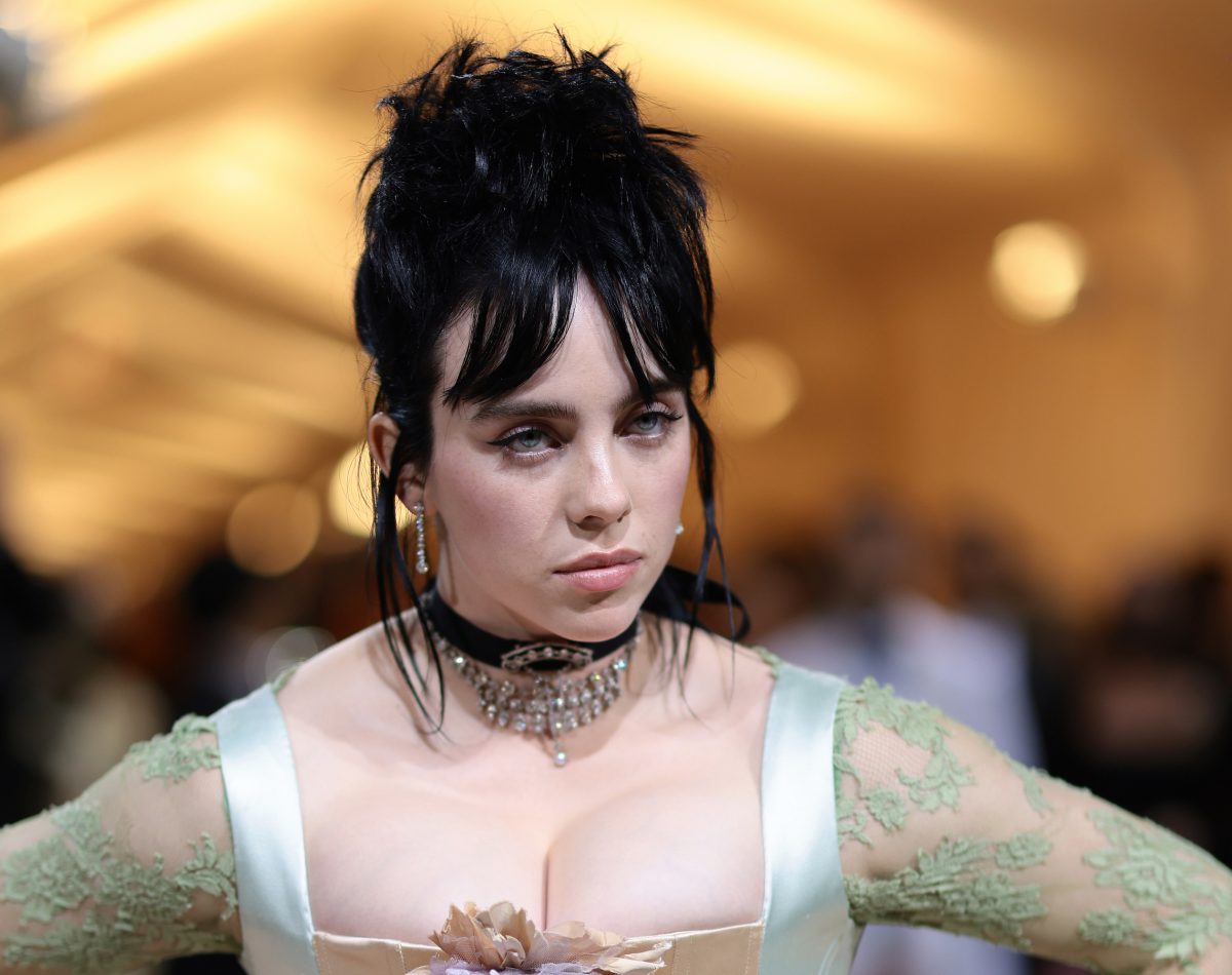 Billie Eilish assiste au Met Gala 2022 célébrant « In America : An Anthology of Fashion » au Metropolitan Museum of Art