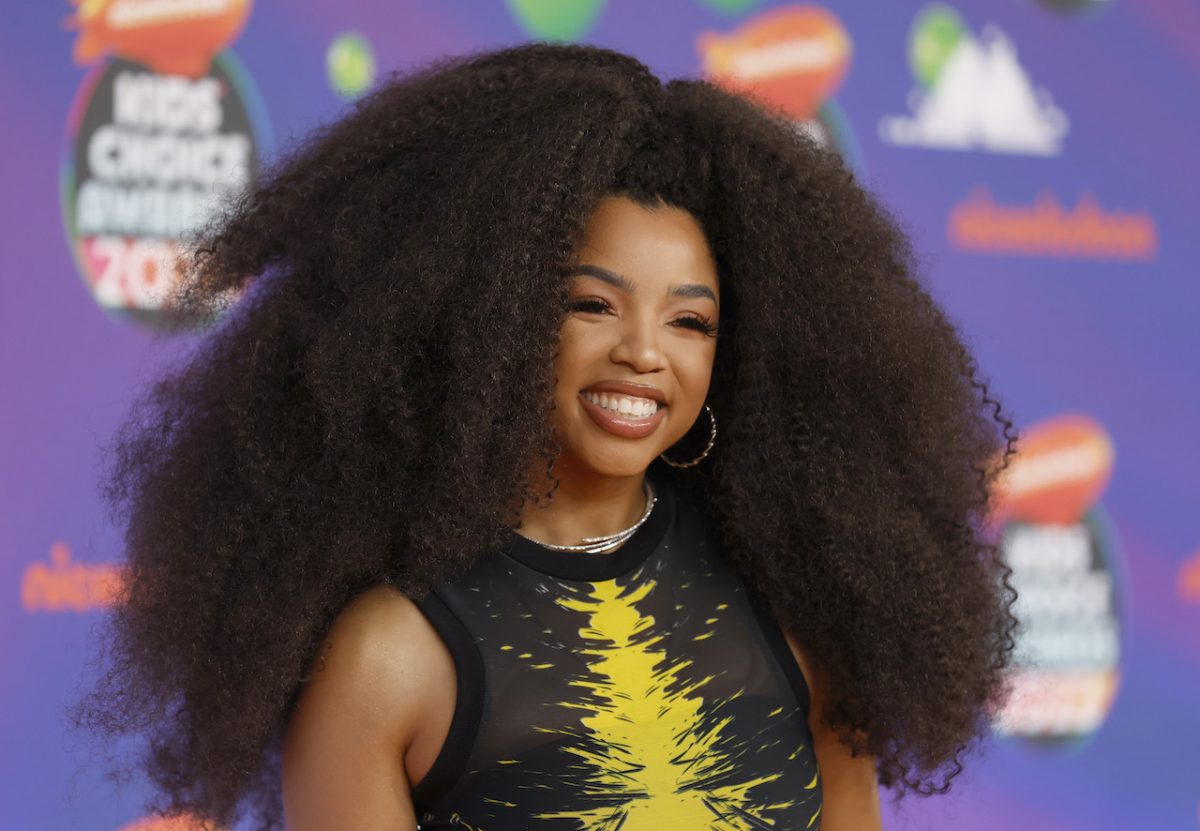 Chlöe pose sur le tapis rouge ;  Chlöe a récemment parlé de sa vie amoureuse
