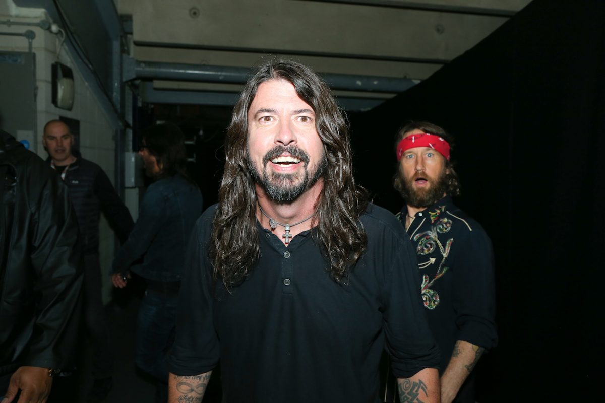 Dave Grohl dans les coulisses des BRIT Awards 2018.