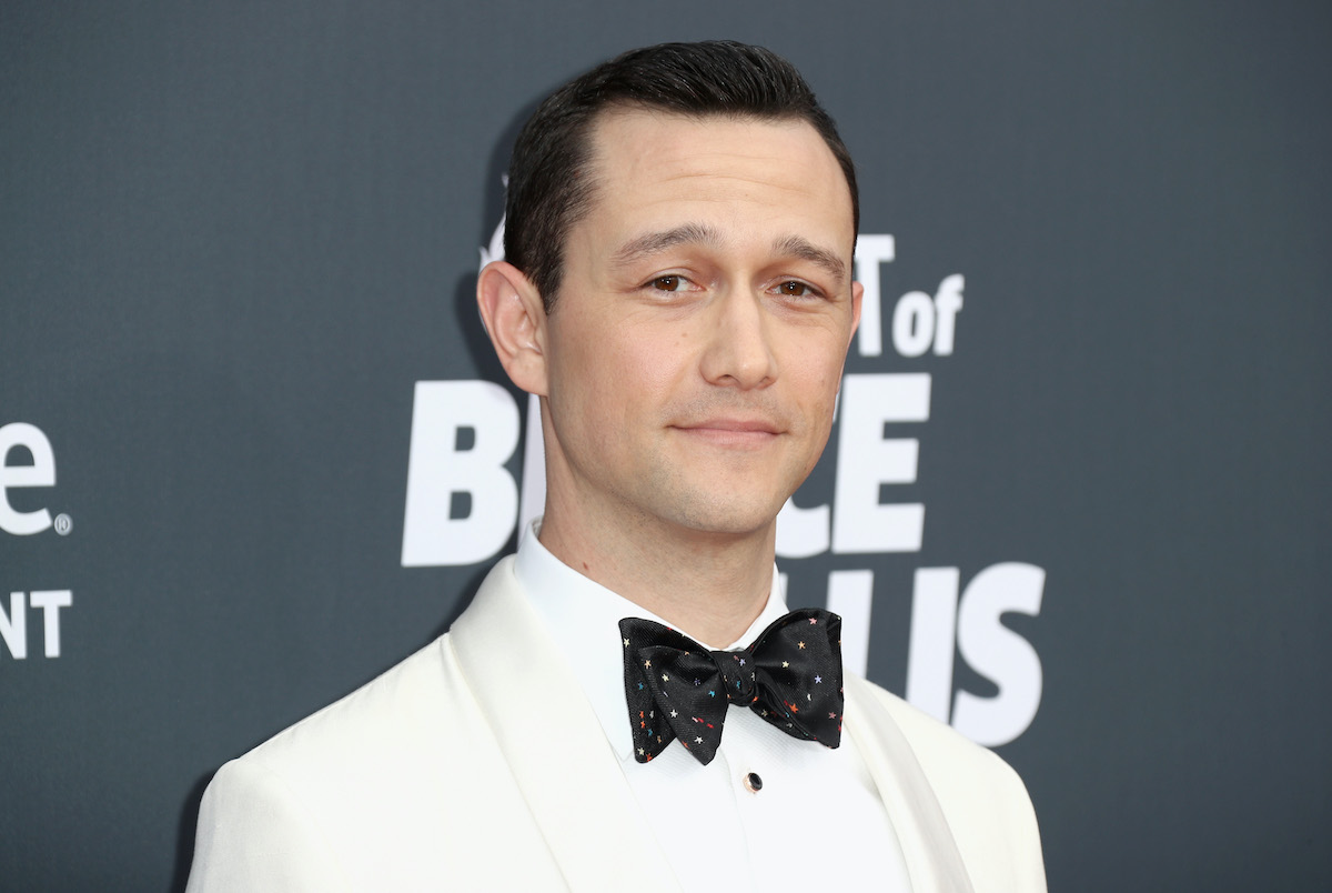 Joseph Gordon-Levitt souriant