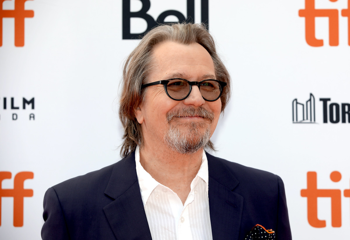 Gary Oldman souriant