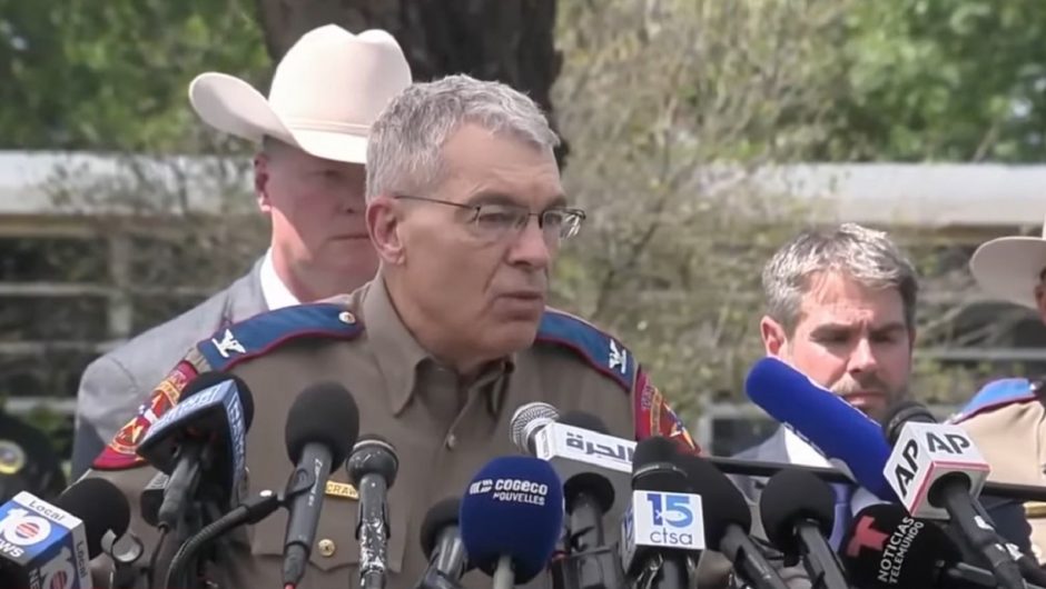 Le chef du Texas DPS déclare que le tireur d&rsquo;école était «dans le cyber-jeu»