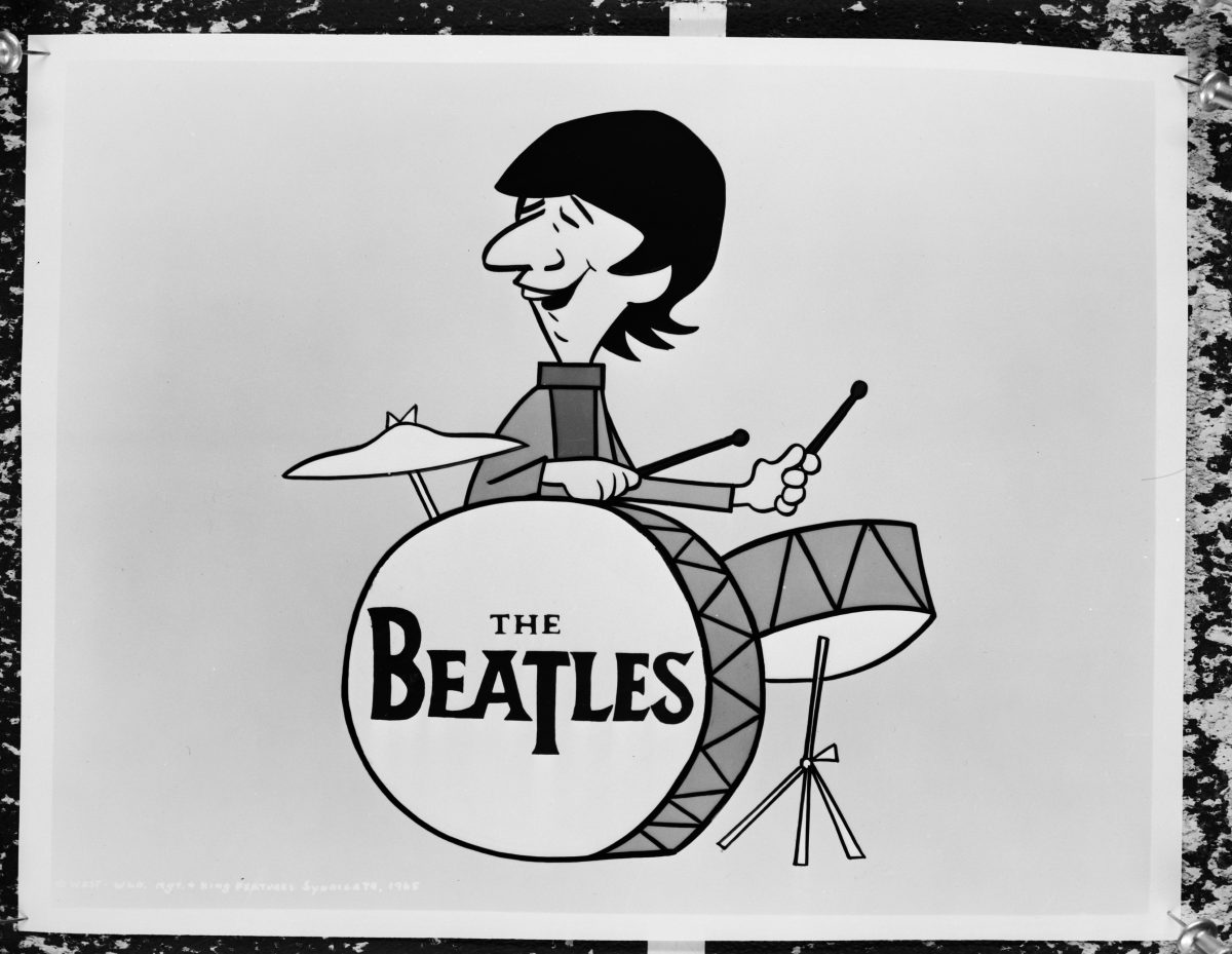 Ringo Starr joue des chansons dans le dessin animé des Beatles