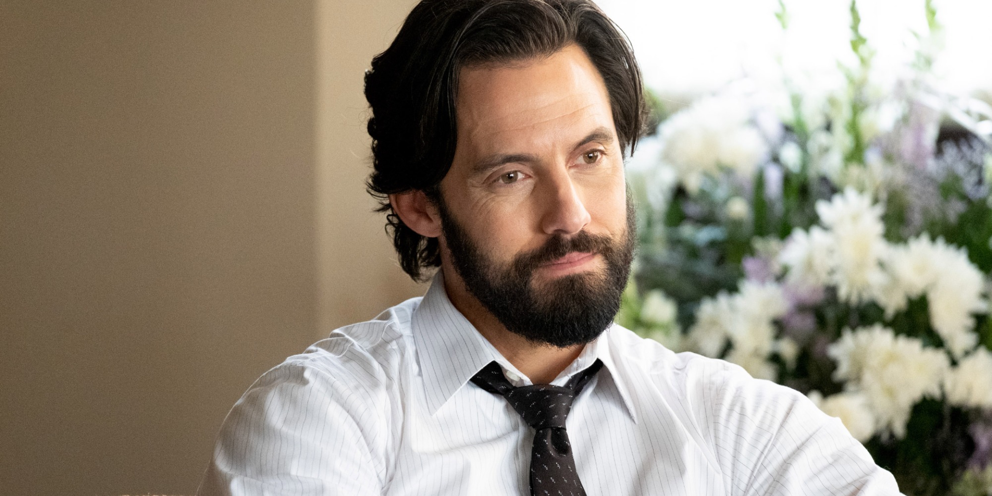 Milo Ventimiglia sur le tournage de This Is Us.