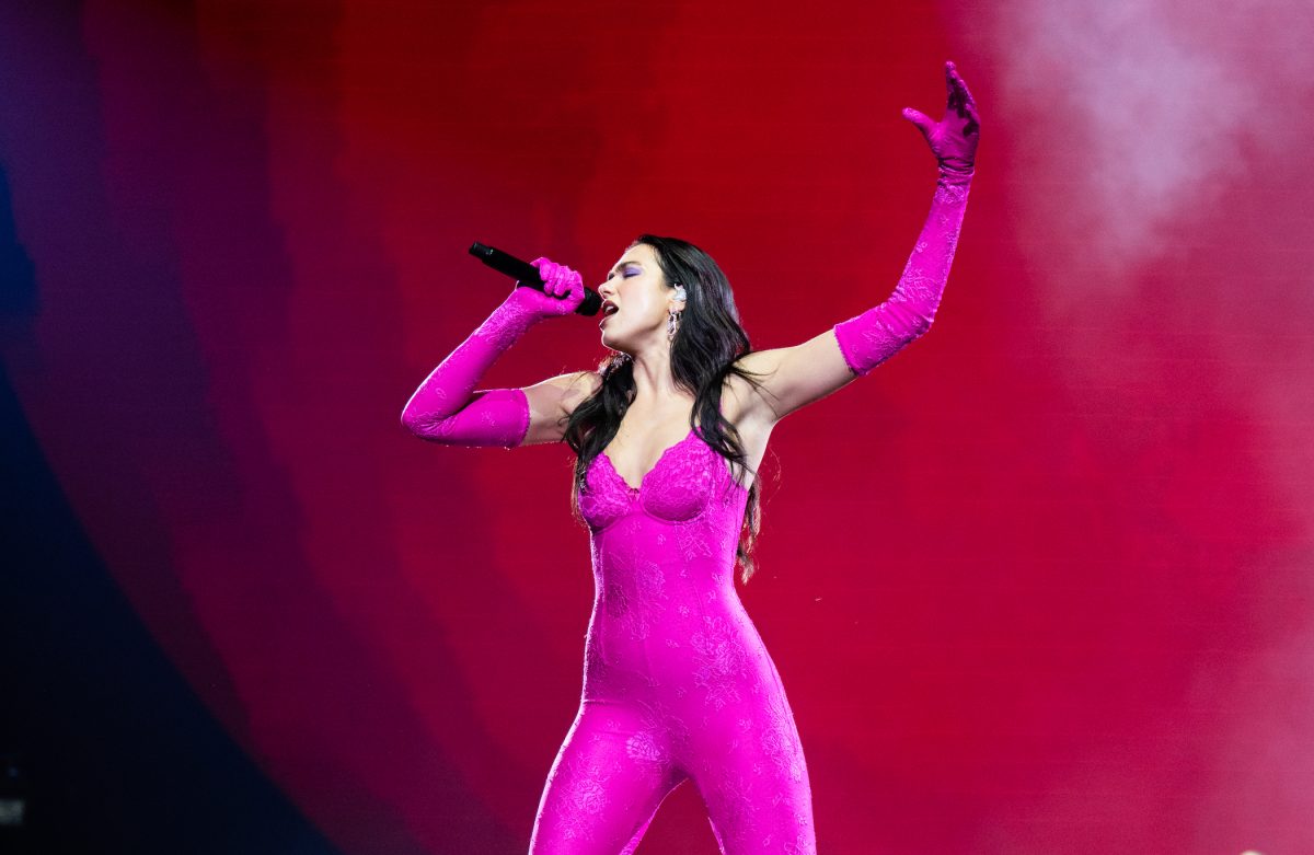 Dua Lipa se produit en direct à l'O2 Arena dans le cadre de sa tournée Future Nostalgia