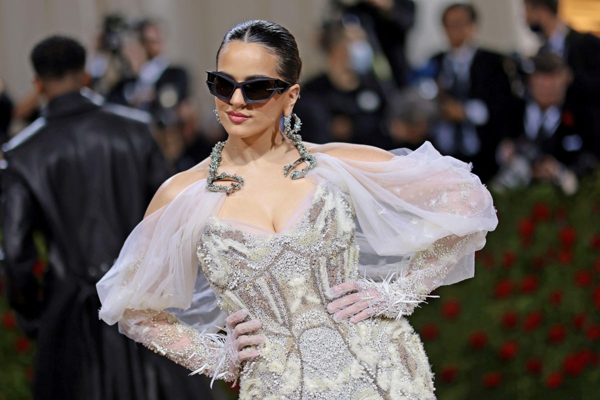 Rosalía arrive au Met Gala 2022 célébrant « In America : An Anthology of Fashion »