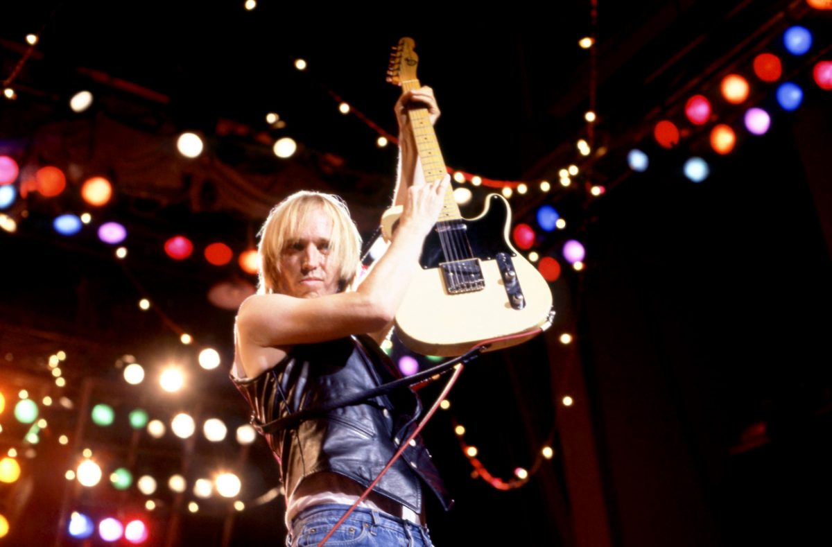 Tom Petty and the Heartbreakers lors de la tournée Rock 'N' Roll Caravan Tour de 1987. 