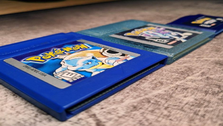 Un fan de Pokemon crée un art mural impressionnant à l&rsquo;aide de cartouches Game Boy