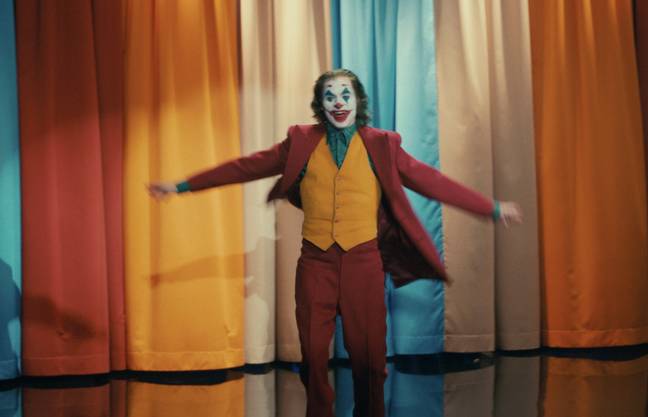 Phoenix considérait la perte de poids et son effet ultérieur sur son mouvement comme une « partie importante » de la représentation du personnage du Joker.  Crédit : Warner Bros Pictures