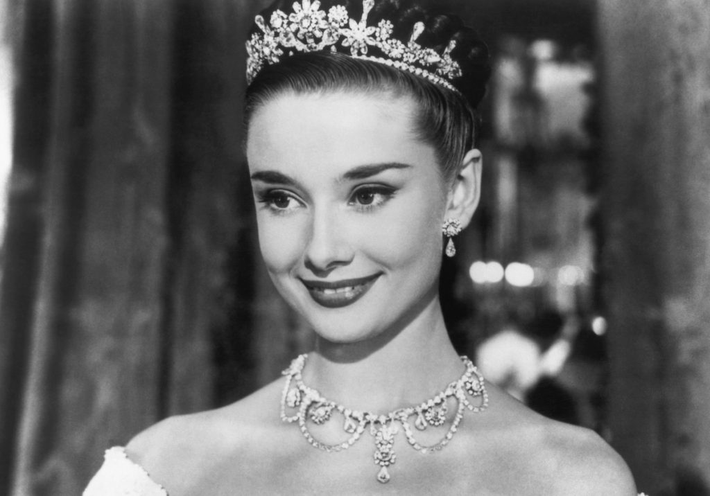 Audrey Hepburn joue la princesse Ann dans le film Roman Holiday