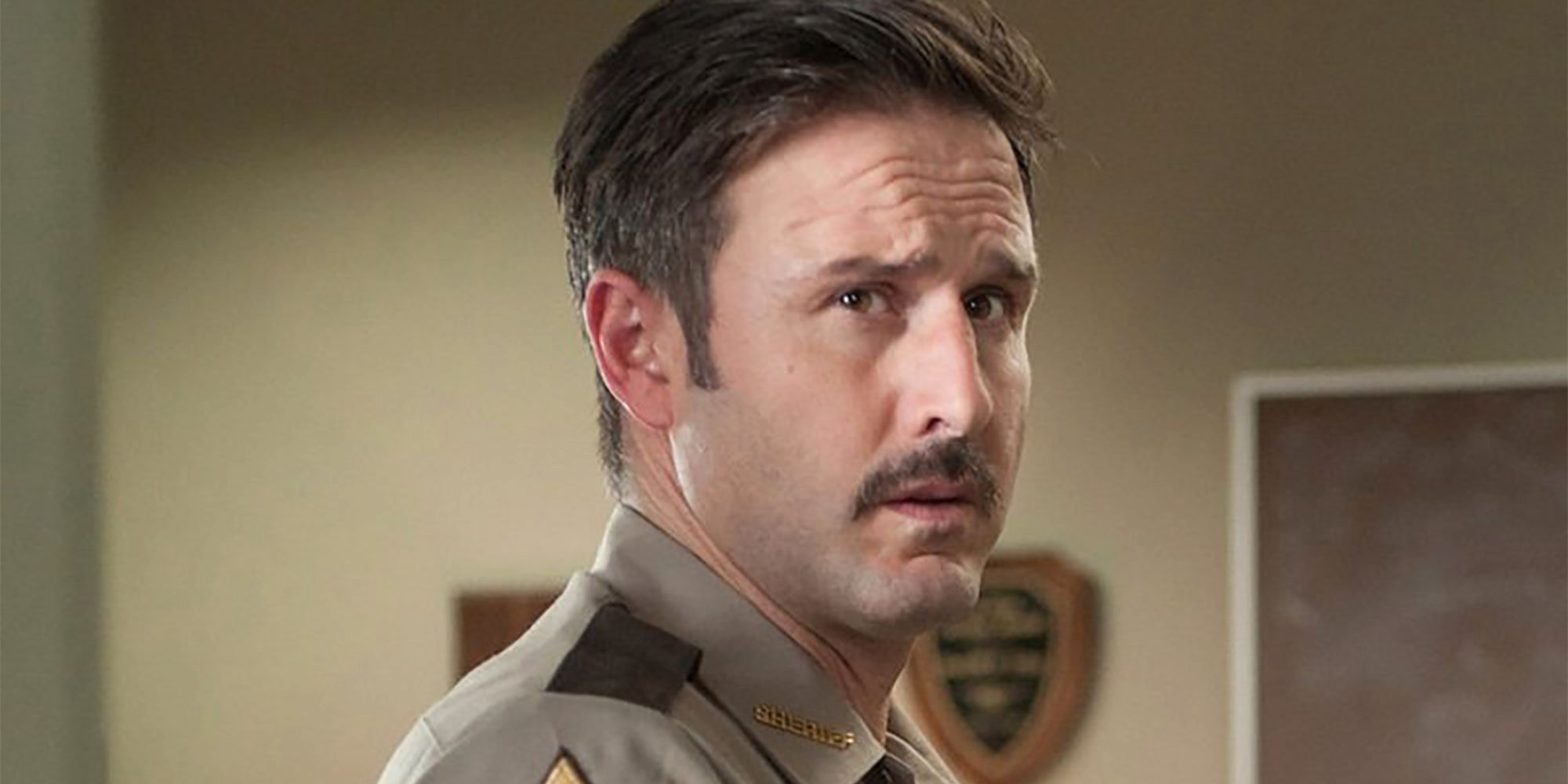Scream 5 David Arquette en tant que Dewey se bouchent