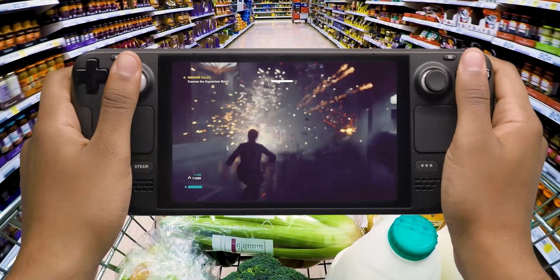 Image d'une personne jouant à un Steam Deck dans un supermarché.