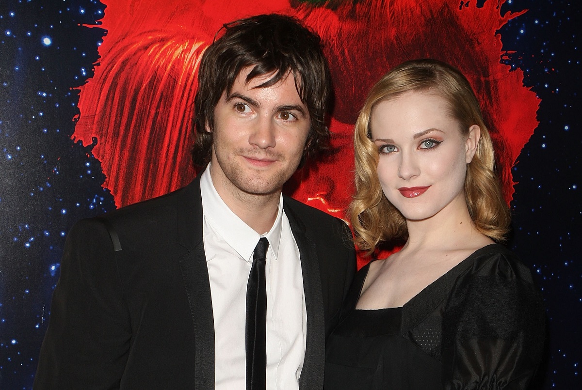 evan rachel wood à travers l'univers