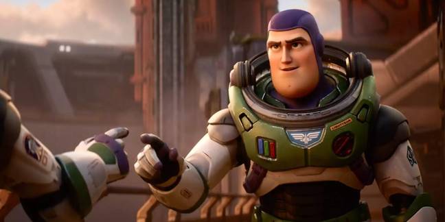 Lightyear raconte l'histoire d'origine de Buzz Lightyear.  Crédit : Disney