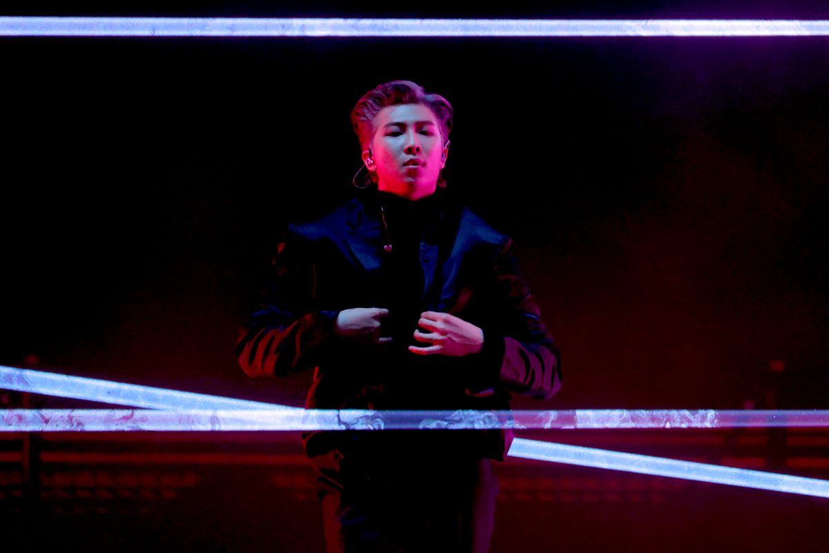 RM de BTS se produit lors de la 64e cérémonie annuelle des GRAMMY Awards