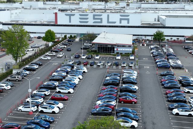Tesla a un problème de Bitcoin.  Les investisseurs doivent être conscients.