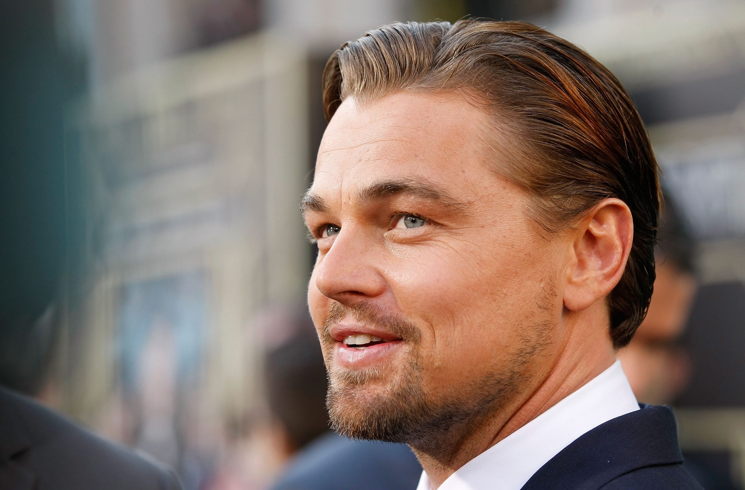 Leonardo DiCaprio, qui a refusé le rôle dans Hocus Pocus, sourit à la première de Great Gatsby