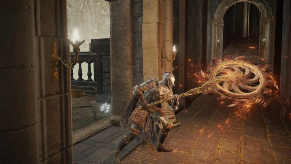 Elden Ring Players Cheese Malenia utilisant l&rsquo;arme « Pizza Cutter »