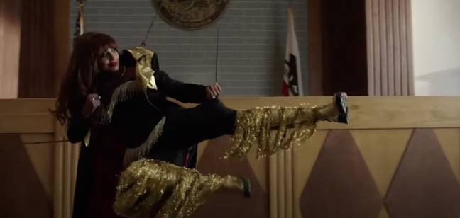 Jamil a partagé la version alternative sur Jimmy Kimmel Live.  Crédit : Disney+/ABC