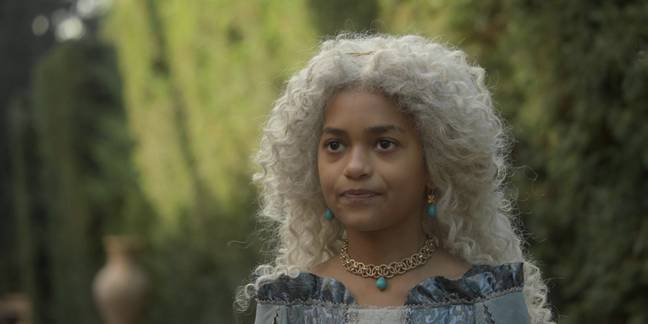 Nova Foueillis-Mosé dans le rôle de Laena. Crédit : HBO/Sky