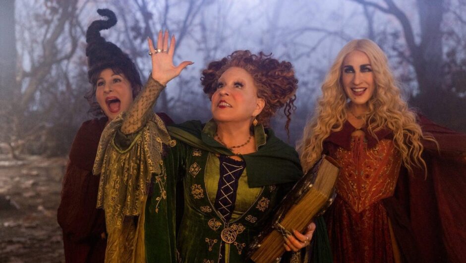 Bette Midler dit que les sœurs Sanderson sont des modèles pour les femmes