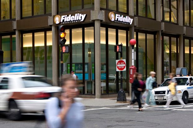 Fidelity est peut-être sur le point d&rsquo;améliorer son jeu de cryptographie avec Bitcoin Trading.  Ce qu&rsquo;il faut savoir.