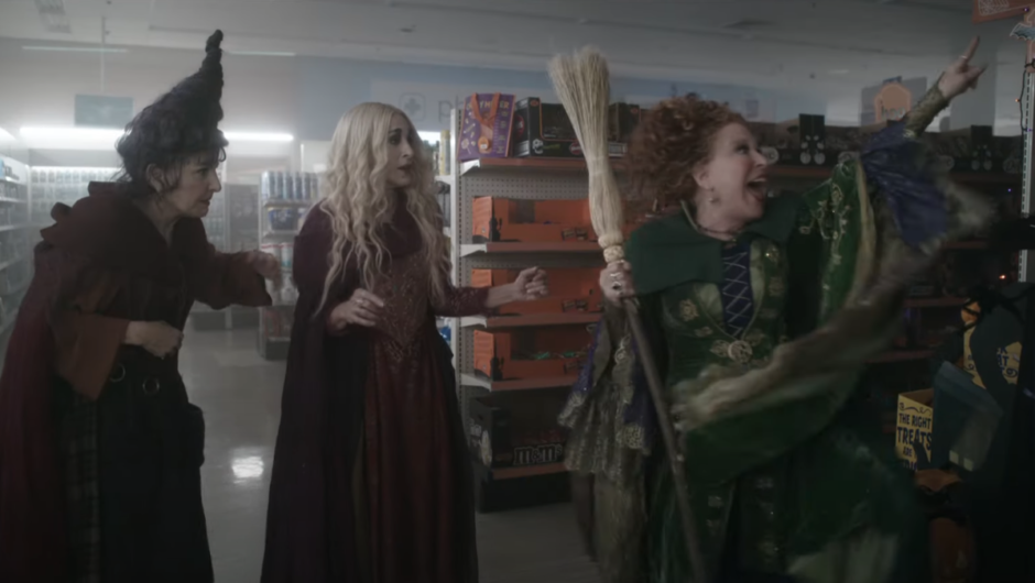 Vos sorcières Disney préférées se déchaînent (amok, amok) dans la nouvelle bande-annonce de Hocus Pocus