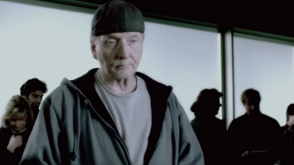 Jigsaw de Tobin Bell pour jouer à un autre jeu dans une autre scie