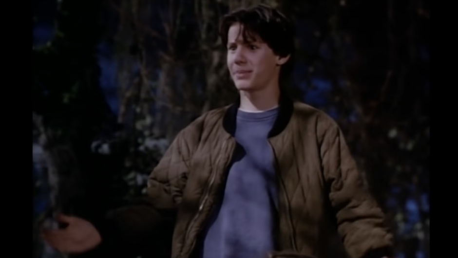 La star de Hocus Pocus Omri Katz était haut comme un cerf-volant pendant le tournage
