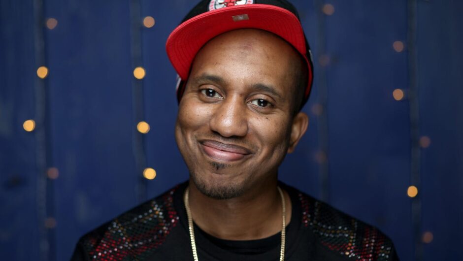 Chris Redd sur le départ de SNL, le tournage avec Kanye West et l&rsquo;avenir