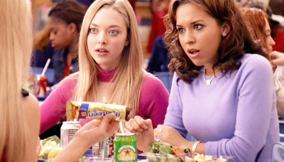 &lsquo;Mean Girls&rsquo;: Amanda Seyfried a basé la voix &lsquo;Whispery&rsquo; de Karen sur une autre blonde emblématique