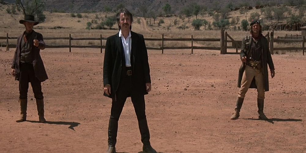 Alan Rickman comme Elliott Marston dans Quigley Down Under