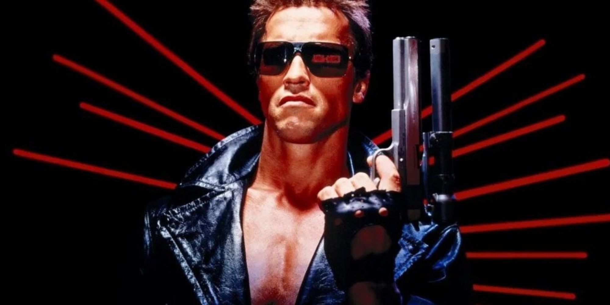 Arnold Swarzenegger tenant une arme à feu dans 'The Terminator'
