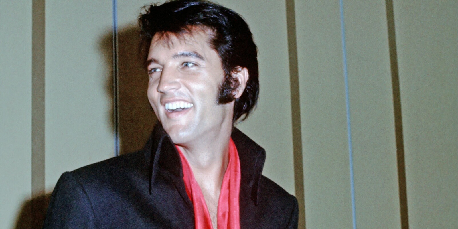 Elvis Presley photographié à Las Vegas à l'été 1969.