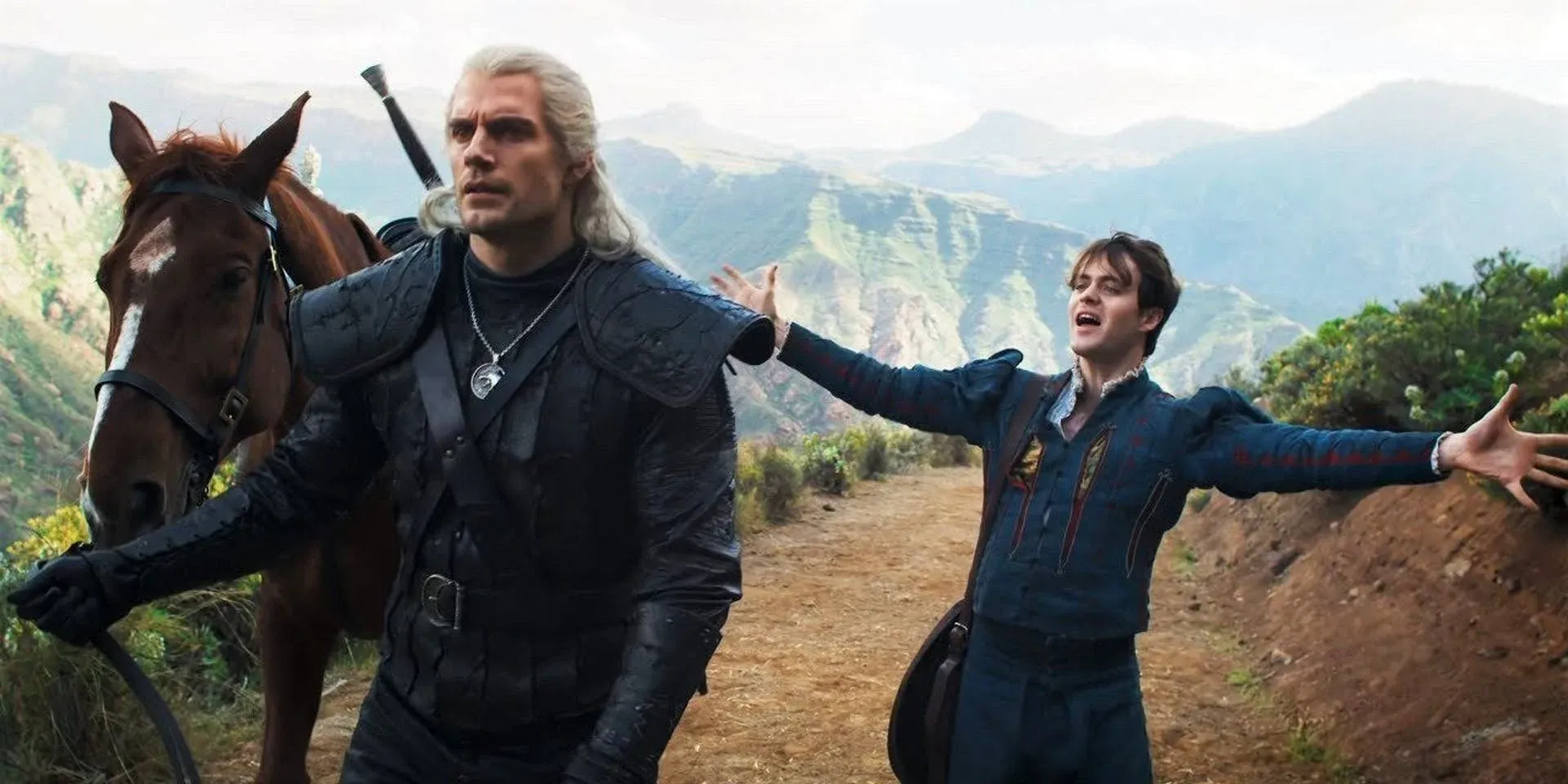 Henry Cavill comme Geralt et Joey Batey comme Jaskier dans The Witcher