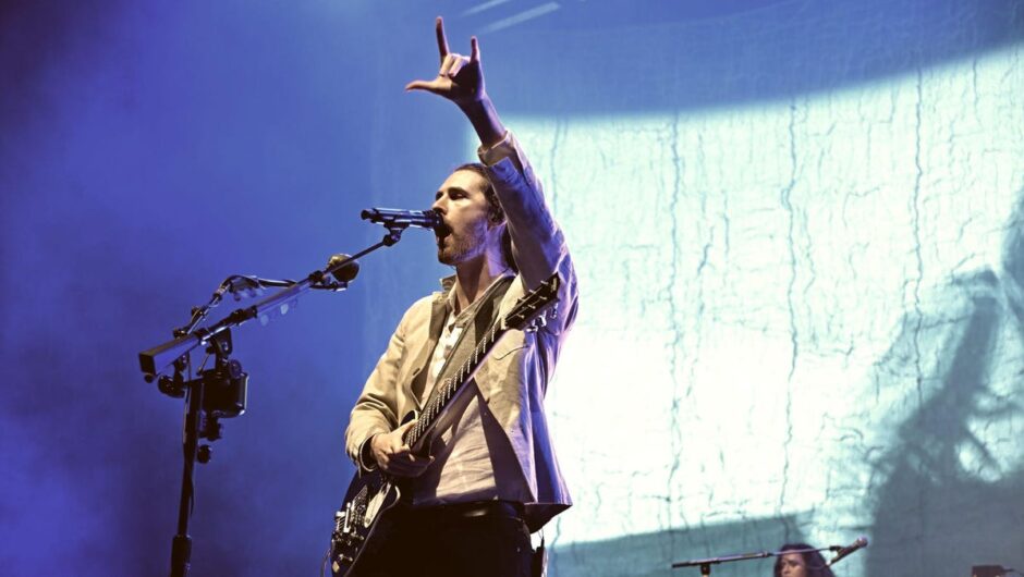 Concert Hozier : Appel politique et poétique à la paix en Palestine