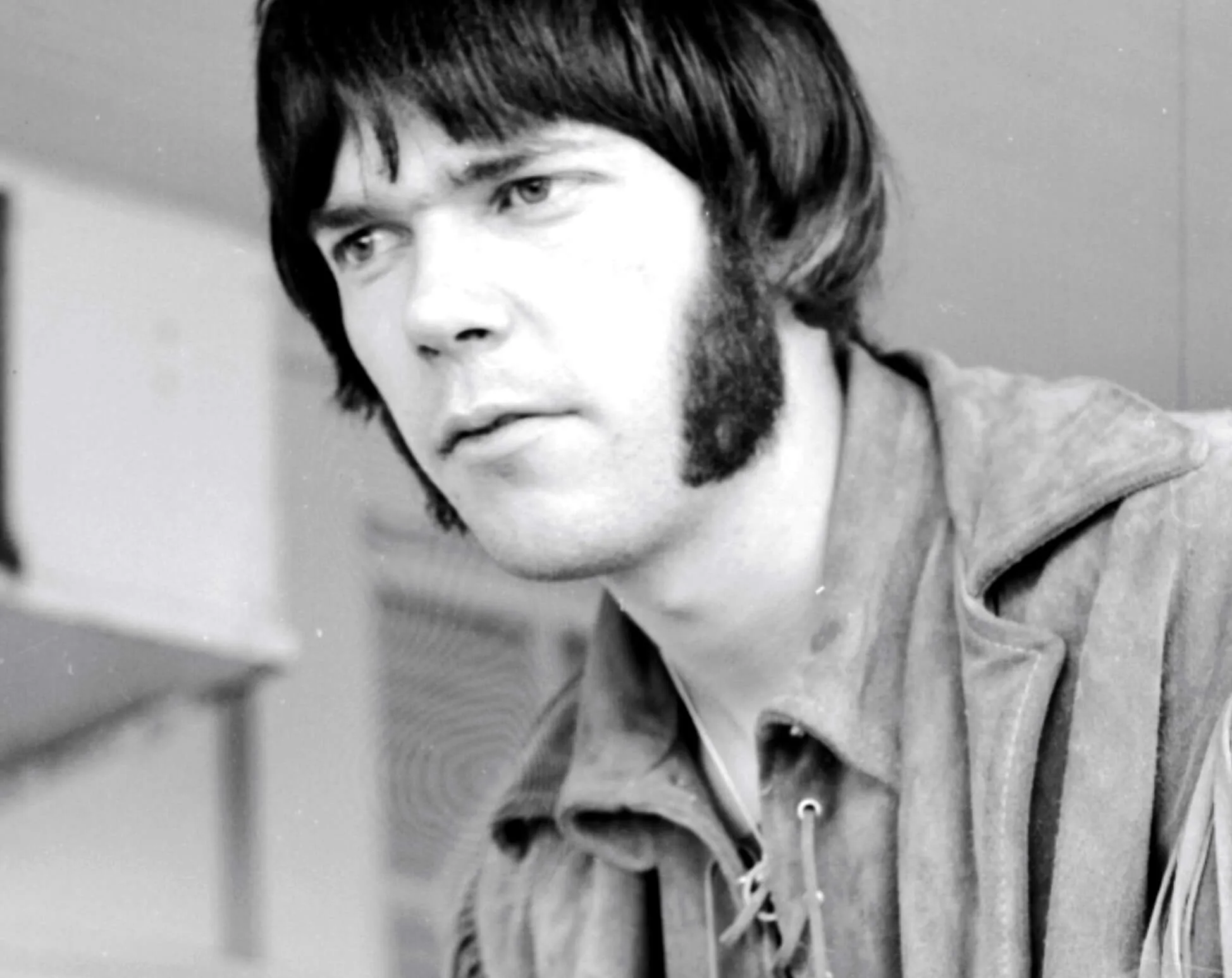 "Cœur d'or" le chanteur Neil Young en noir et blanc