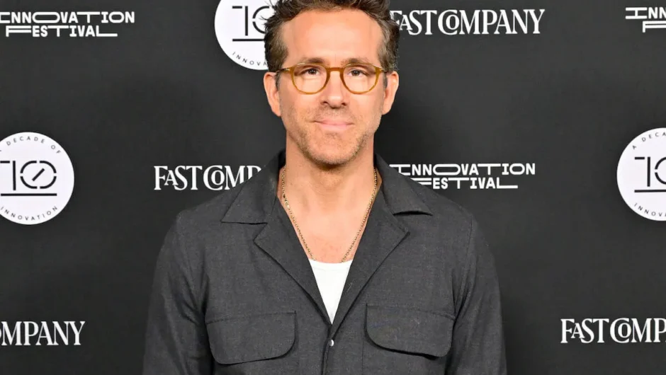 « Deadpool & Wolverine » : Ryan Reynolds dit que la réplique de Pinocchio s&rsquo;est produite après que Bob Iger a demandé d&rsquo;en couper une autre