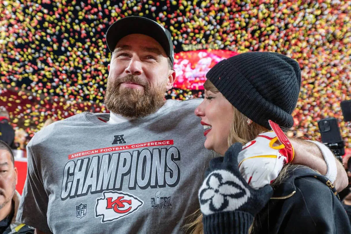 Travis Kelce, qui serait l'inspiration du prochain album de Taylor Swift, avec Swift
