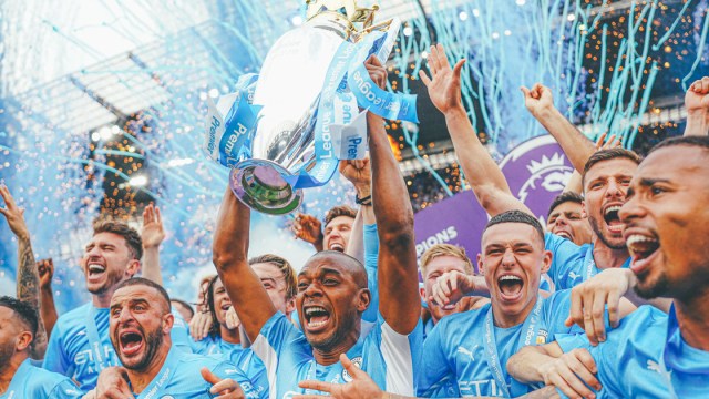 Avec des équipes de Manchester City à Melbourne, elle