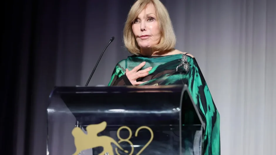 Kim Novak a des inquiétudes quant à la façon dont un prochain film de Sydney Sweeney représentera sa relation avec Sammy Davis Jr.