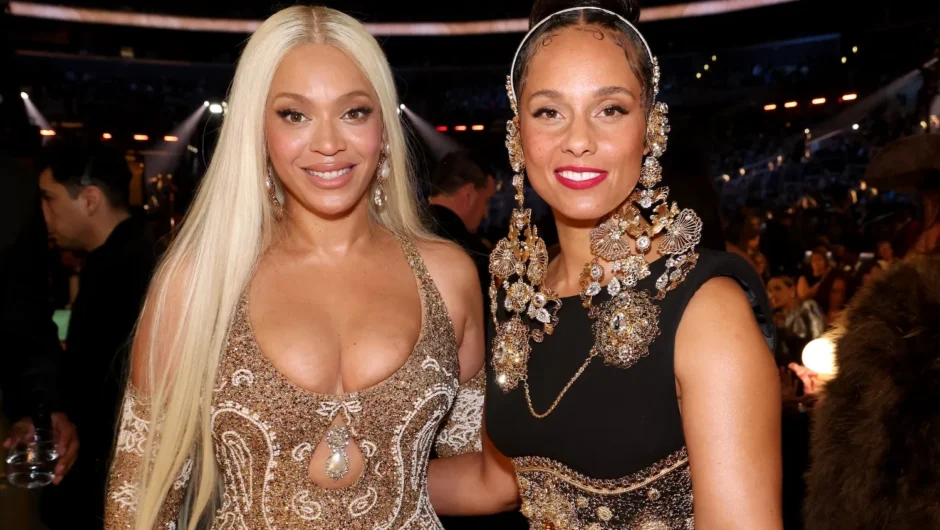 Le père de Beyoncé dit qu&rsquo;elle et Alicia Keys ont dû être « héliportés » hors de danger pendant le tournage du clip