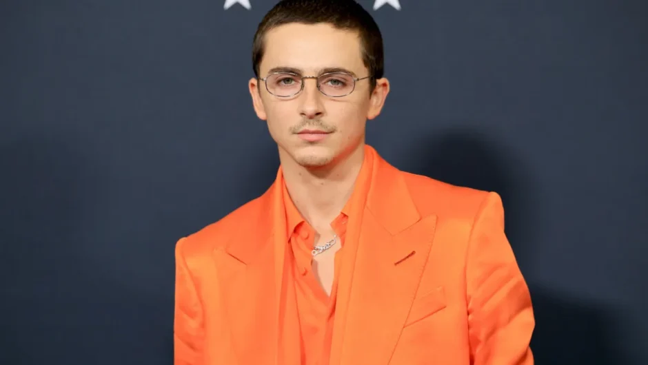 Timothée Chalamet a révélé ses craintes d&rsquo;électrocution et les menaces d&rsquo;autres acteurs sur le tournage de « Marty Supreme »