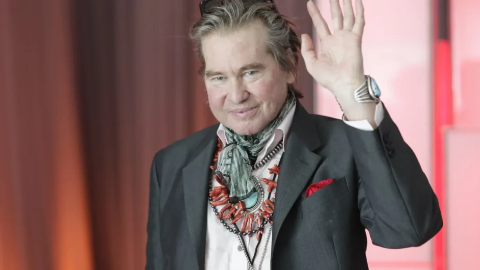 Comment la maladie de Val Kilmer a conduit un réalisateur à utiliser l&rsquo;IA pour « Aussi profond que la tombe »