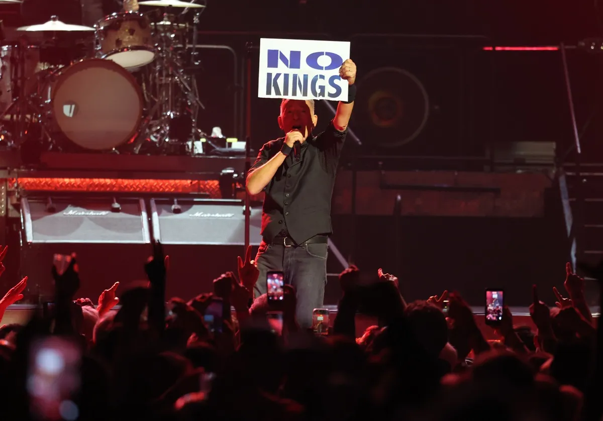 Bruce Springsteen et le E Street Band se produisent lors de la tournée américaine Land of Hope & Dreams au Target Center le 31 mars 2026 à Minneapolis, Minnesota.