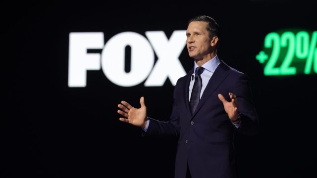 Le président de Fox Ads, Jeff Collins, donne un aperçu de la présentation initiale, de la croissance de Tubi et du nombre croissant d'annonceurs qui se lancent dans le sport.